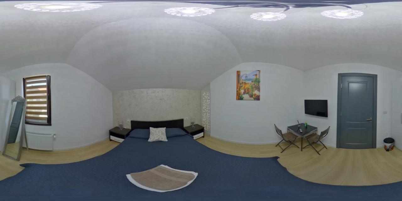 Casa Magnolia 호텔 Douăzeci şi Trei August 외부 사진